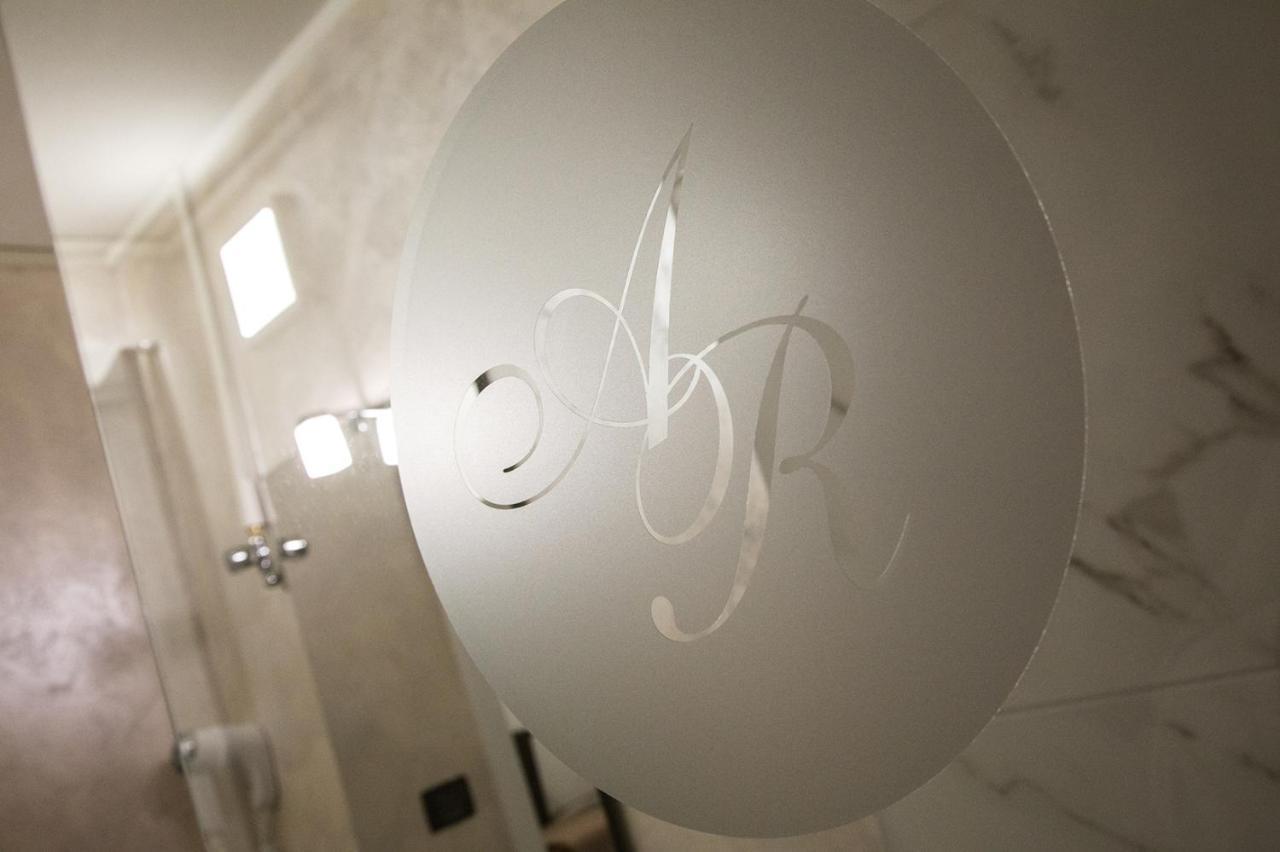 Hotel Aurelia Luxury - Piazza delle Erbe Verona Esterno foto
