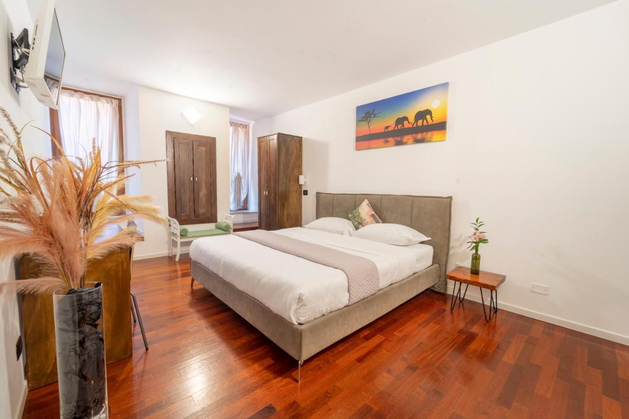 Hotel Aurelia Luxury - Piazza delle Erbe Verona Esterno foto