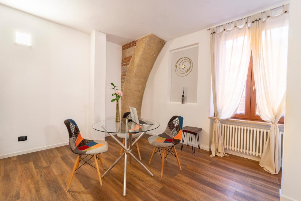 Hotel Aurelia Luxury - Piazza delle Erbe Verona Esterno foto